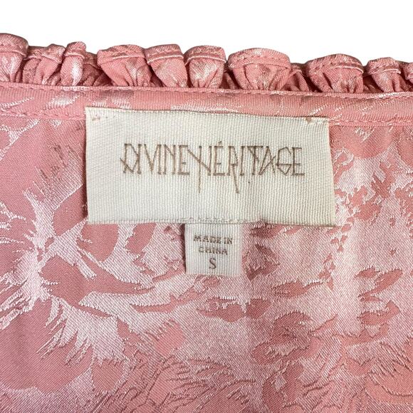 Divine Heritage Pink Floral Jacquard Satin Long Sleeve Peasantcore Blouse - Picture 11 of 13